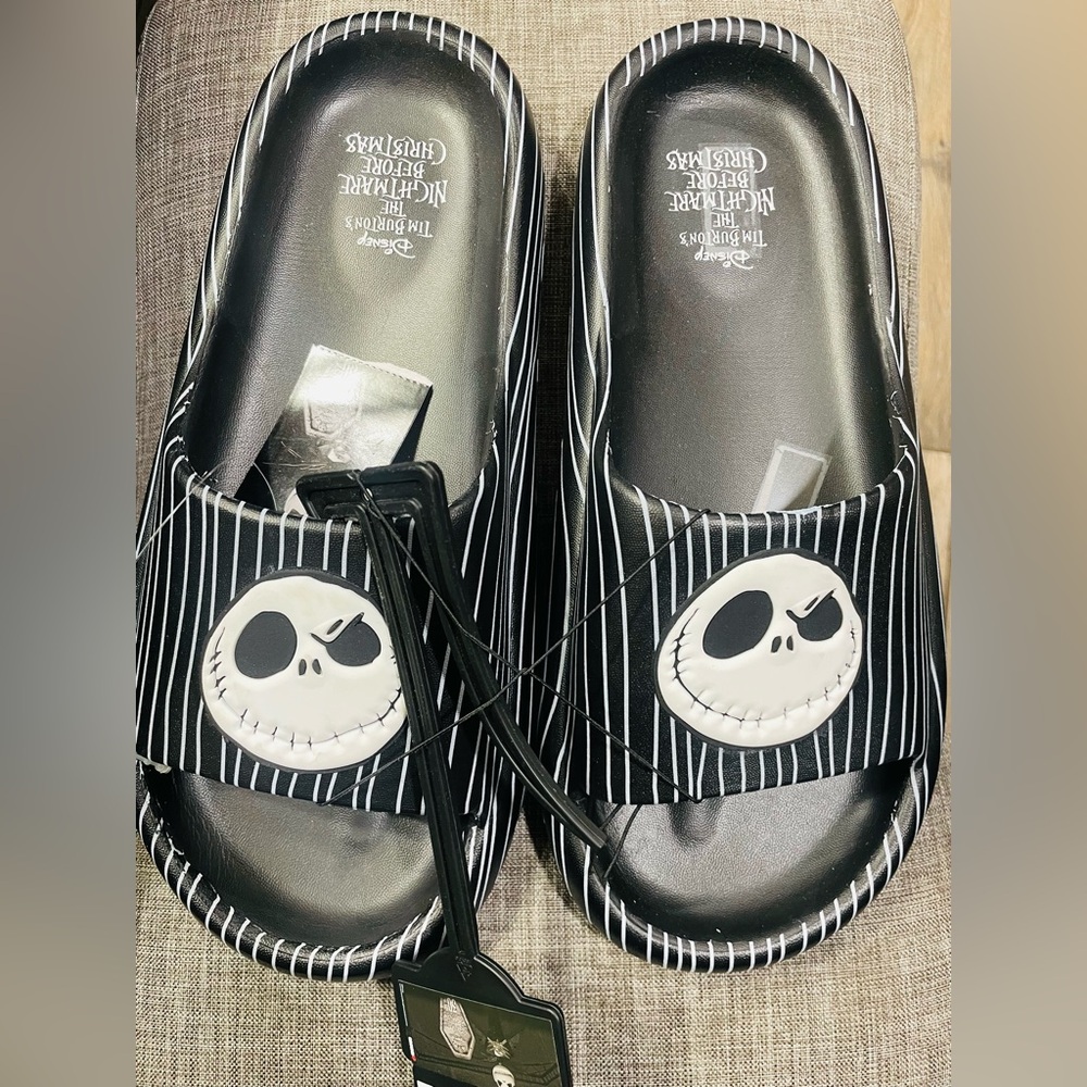 Disney Tim Burton's The Nightmare Before Christmas Slides - Picture 1 of 5